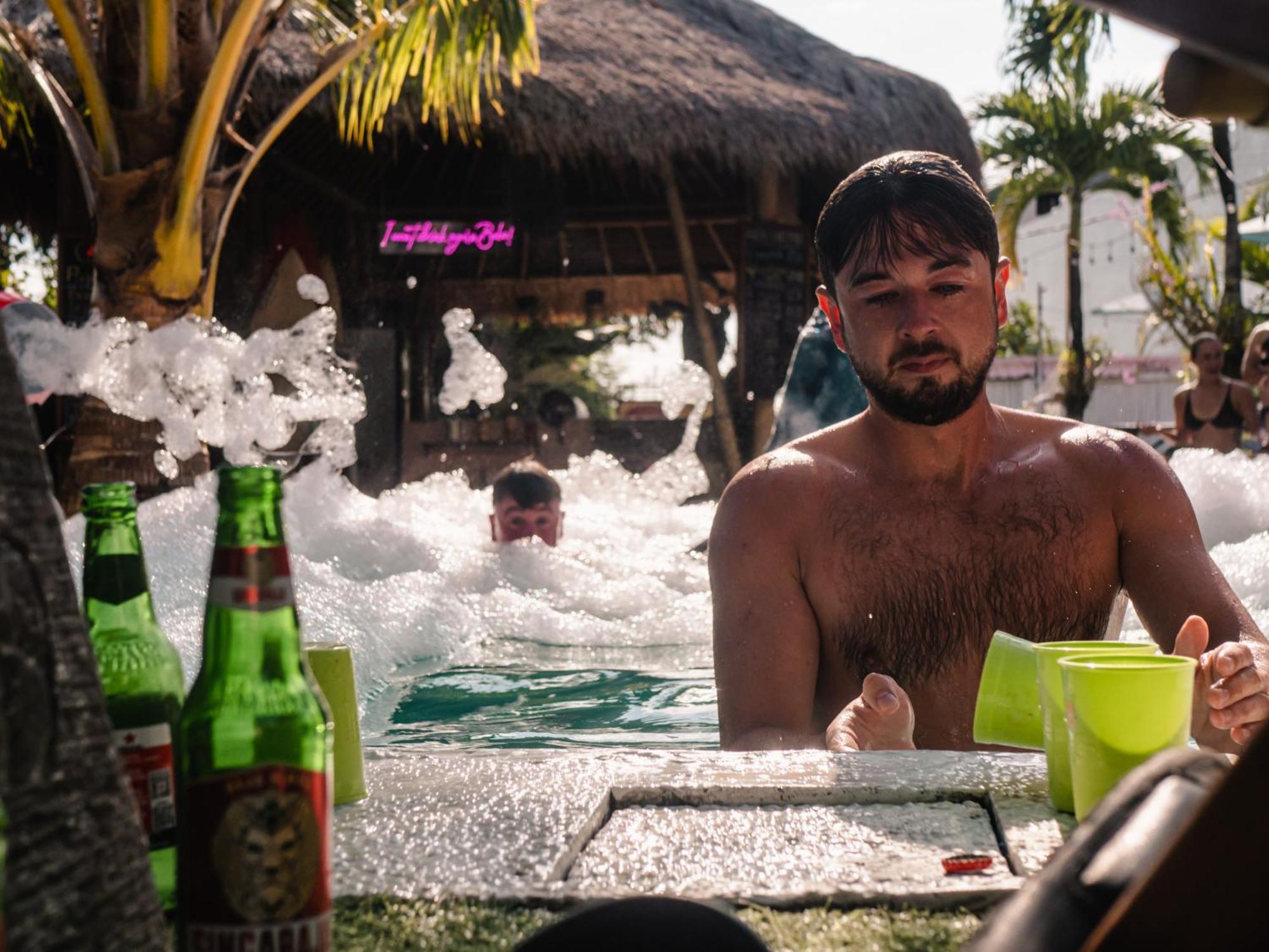 Clandestino Vandrarhem Canggu Exteriör bild